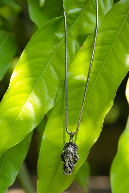 Ganesha Pendant With Snake Chain (Silver)